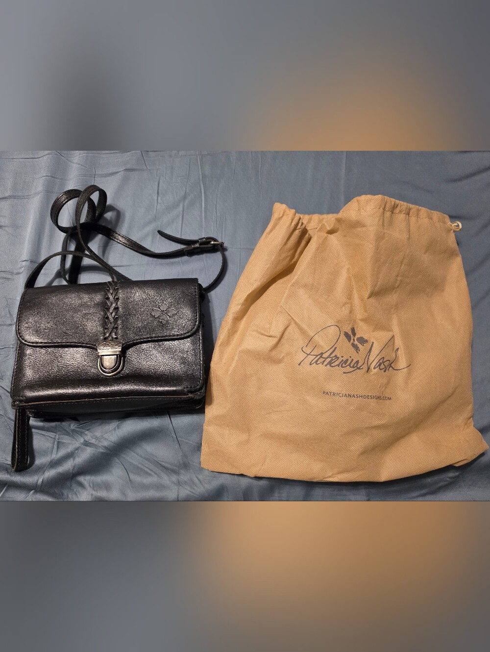 Patricia Nash Black Leather Organizer Shoulder/Crossbody/Wristlet Bag EUC